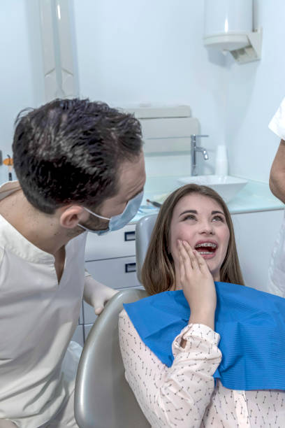 Best Emergency Treatment for Dental Infections or Abscesses in Buna, TX