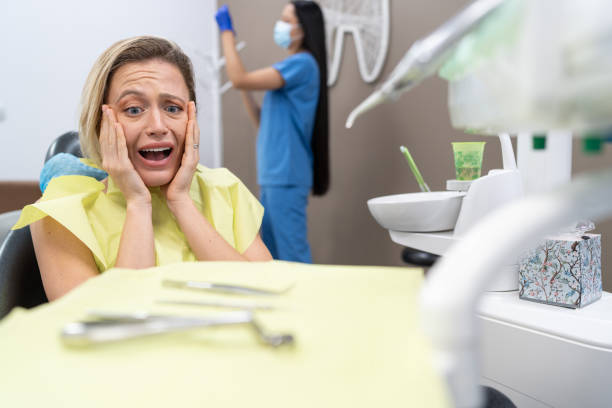 Best Emergency Tooth Extraction in Buna, TX